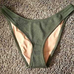 *NWT* J.Crew Curved Waist Bikini Bottom